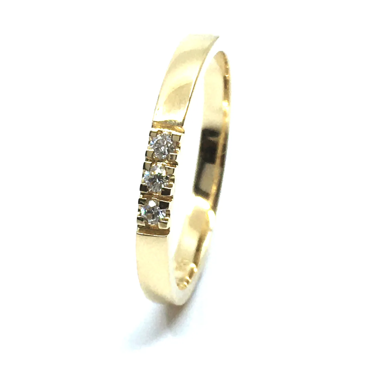 14 KT. ALLIANCE RING GULD MED BRILLANT 3X0,02 CT. W/SI