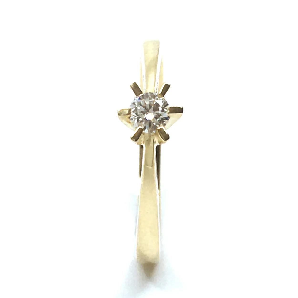 14 KT. GULD CARLA RING MED BRILLANT 0,15 CT. W/SI