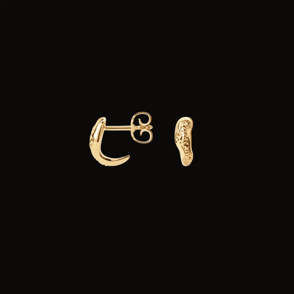 CAMILLE BRINCH HUGGED ESSENTIA STUD EARRINGS I FORGYLDT SØLV - HEE-FG