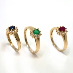CHRISTOFFERSEN JEWELLERY ROSET RING 14 KARAT MED SAFIR OG BRILLANTER - 5070256G-SA