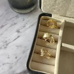 SCROUPLES RING SØLV FORGYLDT PLISSÉ - 729072