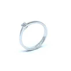 SØLV RING RHODINERET PRINSESSE MED SYNTETISK ZIRKONIA